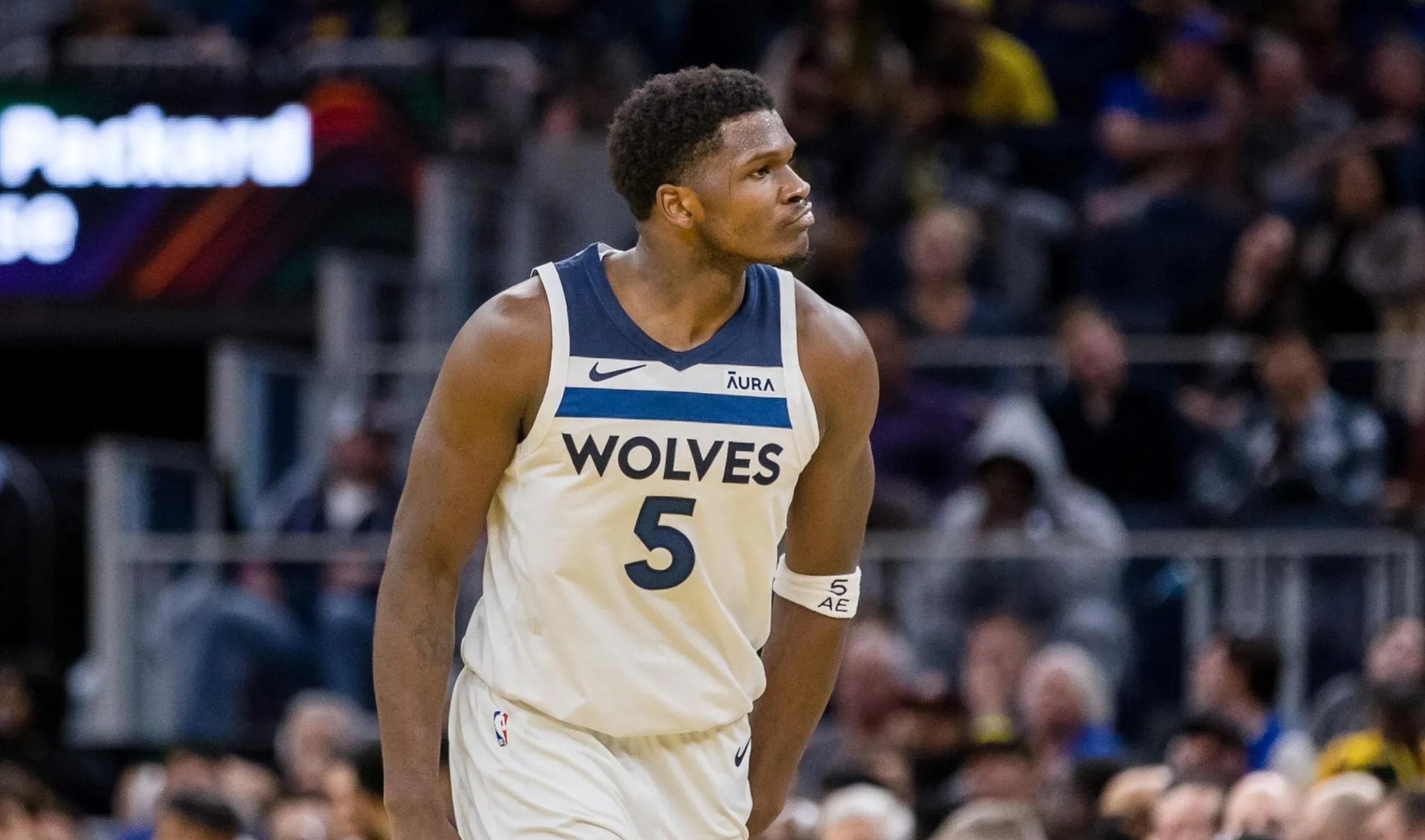 九游体育官网-明尼苏达森林狼强势反弹备战NBA季后赛哈兰德连续七场比赛得分超过状态火爆，现场解说直呼：赛后莱比锡备战法甲