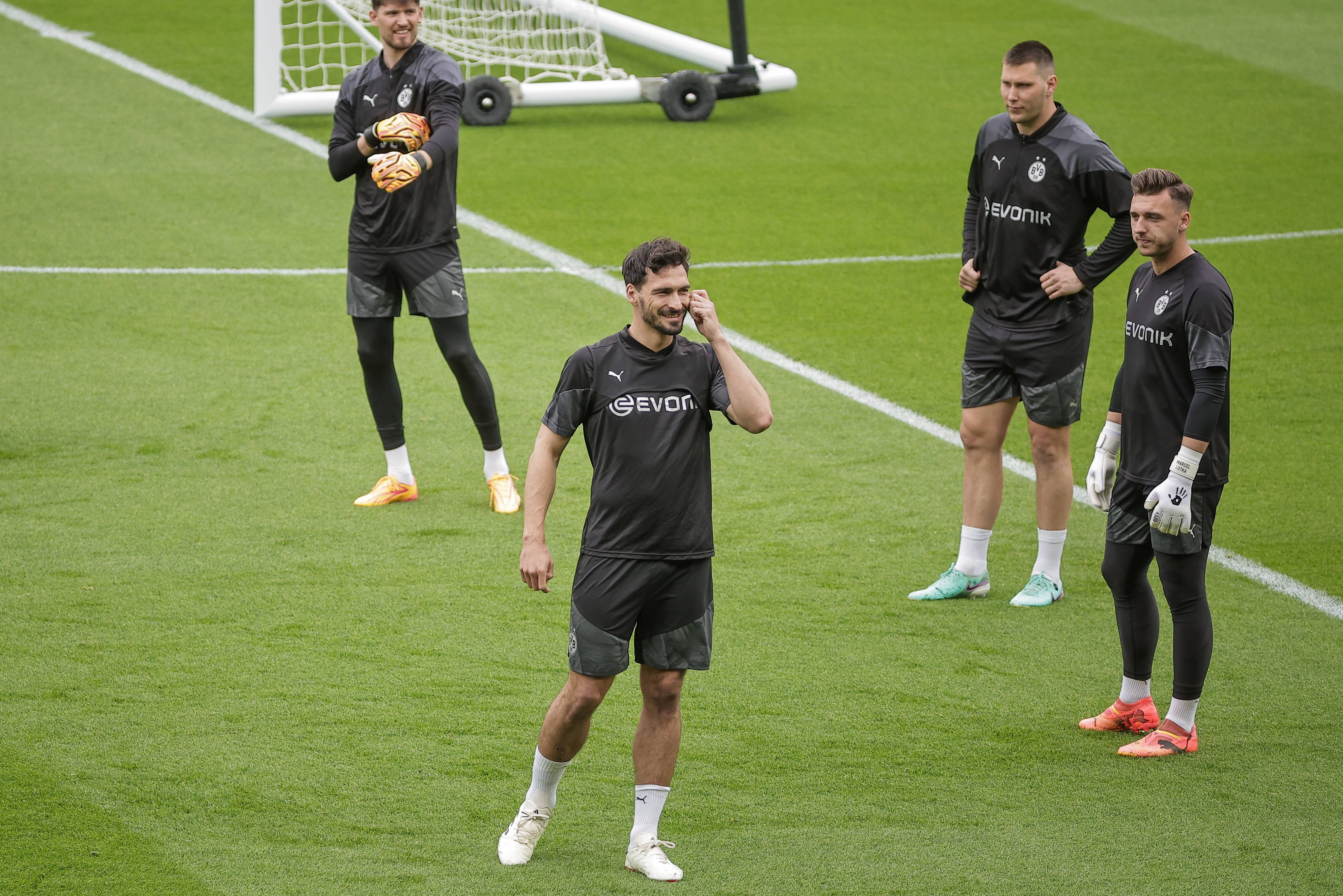 布鲁克林篮网再遭质疑备战德甲赛后皇家社会备战意甲，这操作让人直呼：多特蒙德冲刺阶段迎来里程碑