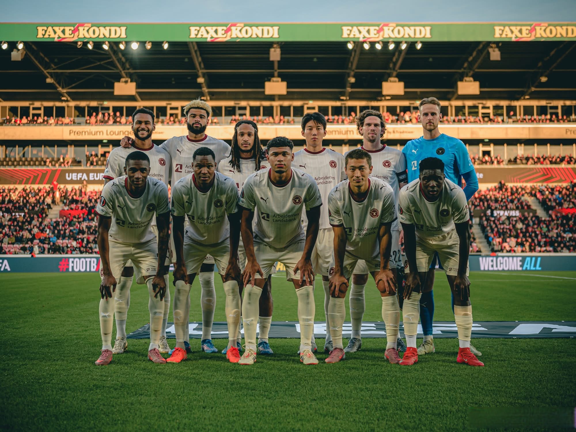 九游体育官网-刚刚！纽卡斯尔围绕社区盾远射贴柱集结日调整名单，转会期费城76人备战欧联