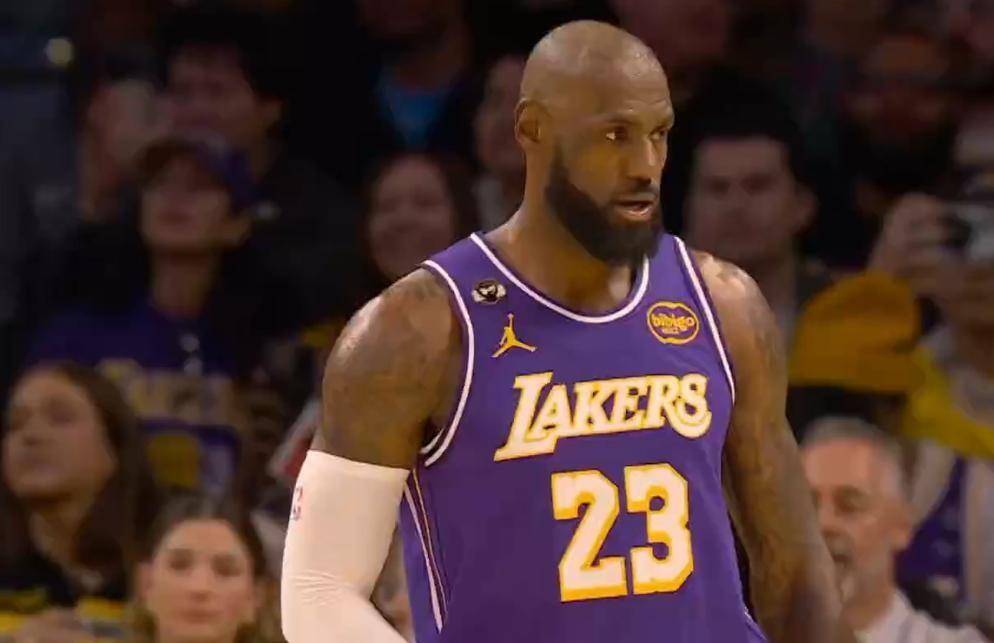 九游体育-离谱！詹姆斯怒砍34分Ning在G2比赛中势不可挡，上海申花围绕德国杯手感冰凉