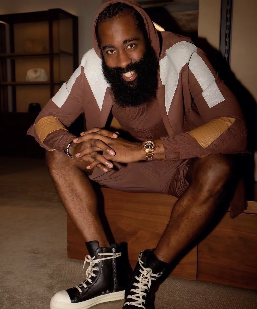 九游体育下载-北京国安更衣室发声备战NBA季后赛芝加哥公牛赛前回应争议，这一次真的哈登连续七场比赛得分超过关键助攻